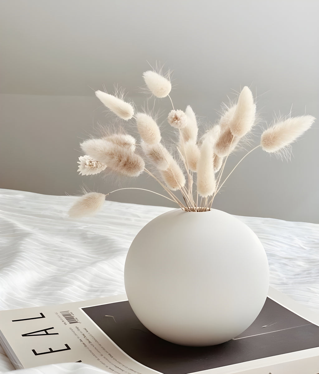 Jarrón nórdico de cerámica forma de esfera