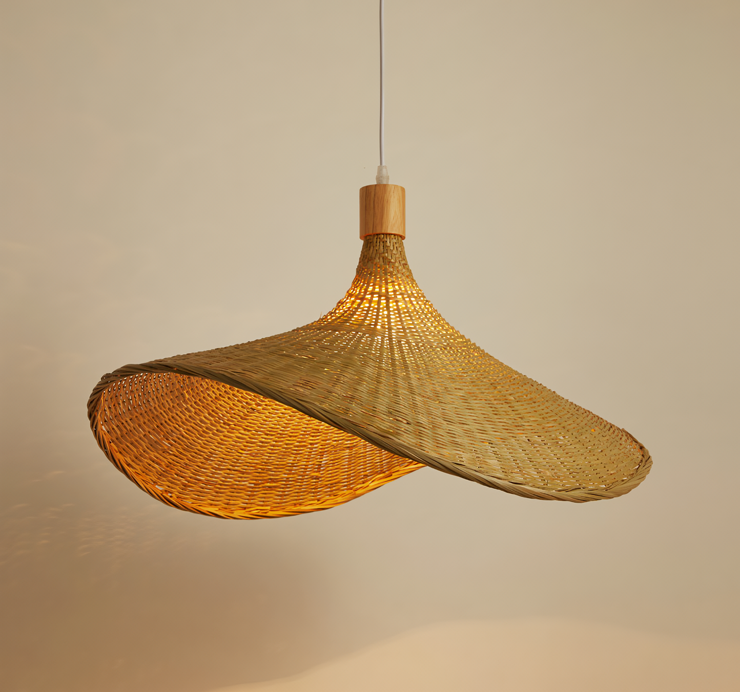 Lámpara de techo de bambú y ratán tejido (forma de sombrero)