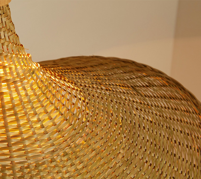 Lámpara de techo de bambú y ratán tejido (forma de sombrero)