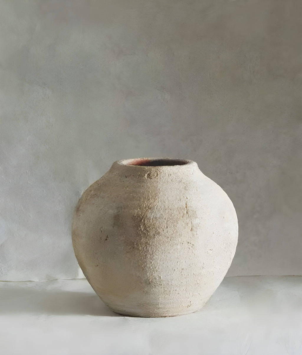 Jarrón nórdico de cerámica texturizado forma de esfera